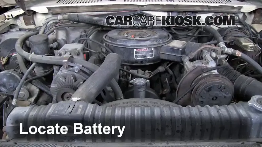 1984 Ford F-250 6.9L V8 Diesel Standard Cab Pickup Batterie